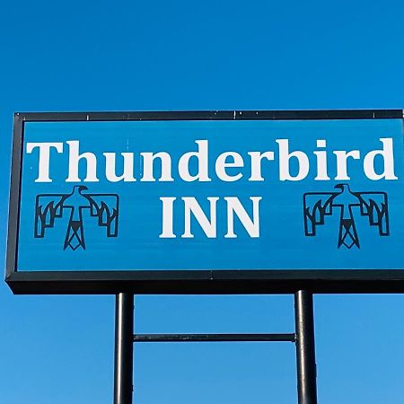 ליברל Thunderbird Inn מראה חיצוני תמונה
